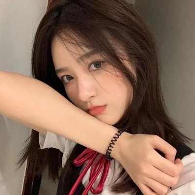 重振歌坛，童小姐又美又飒